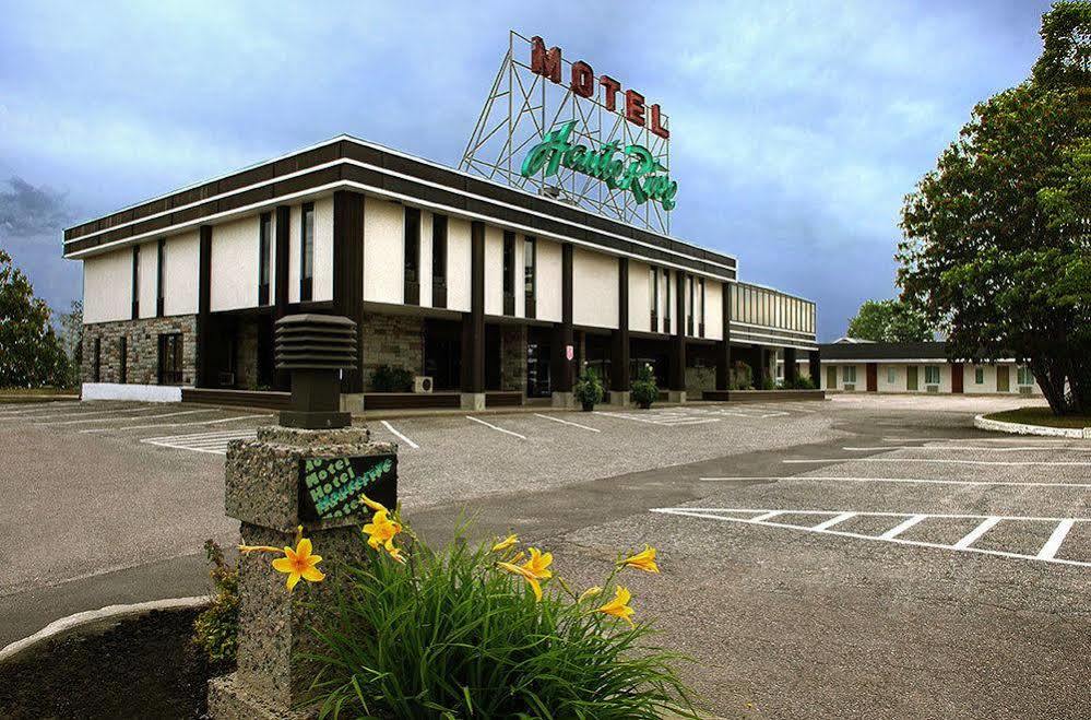 Hotel Le Hauterive Бе-Комо Екстериор снимка